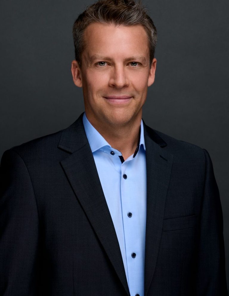 Moderator Hannes Lüth